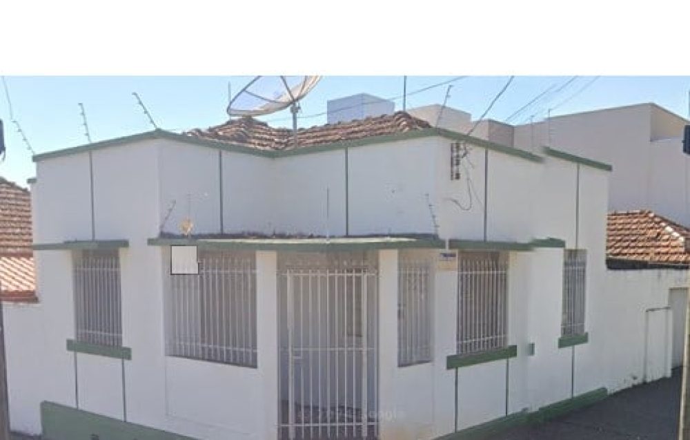 frente martinez